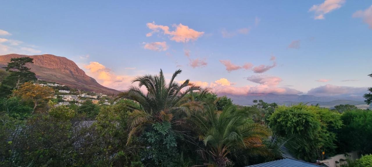 Somerzicht Guest House Somerset West Esterno foto